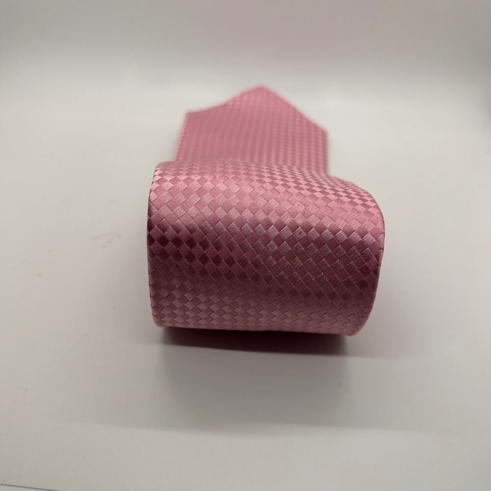 Dockers Men Tie Pink‎ Woven Checkered Stain Resistant Business Casual Office - Picture 6 of 7